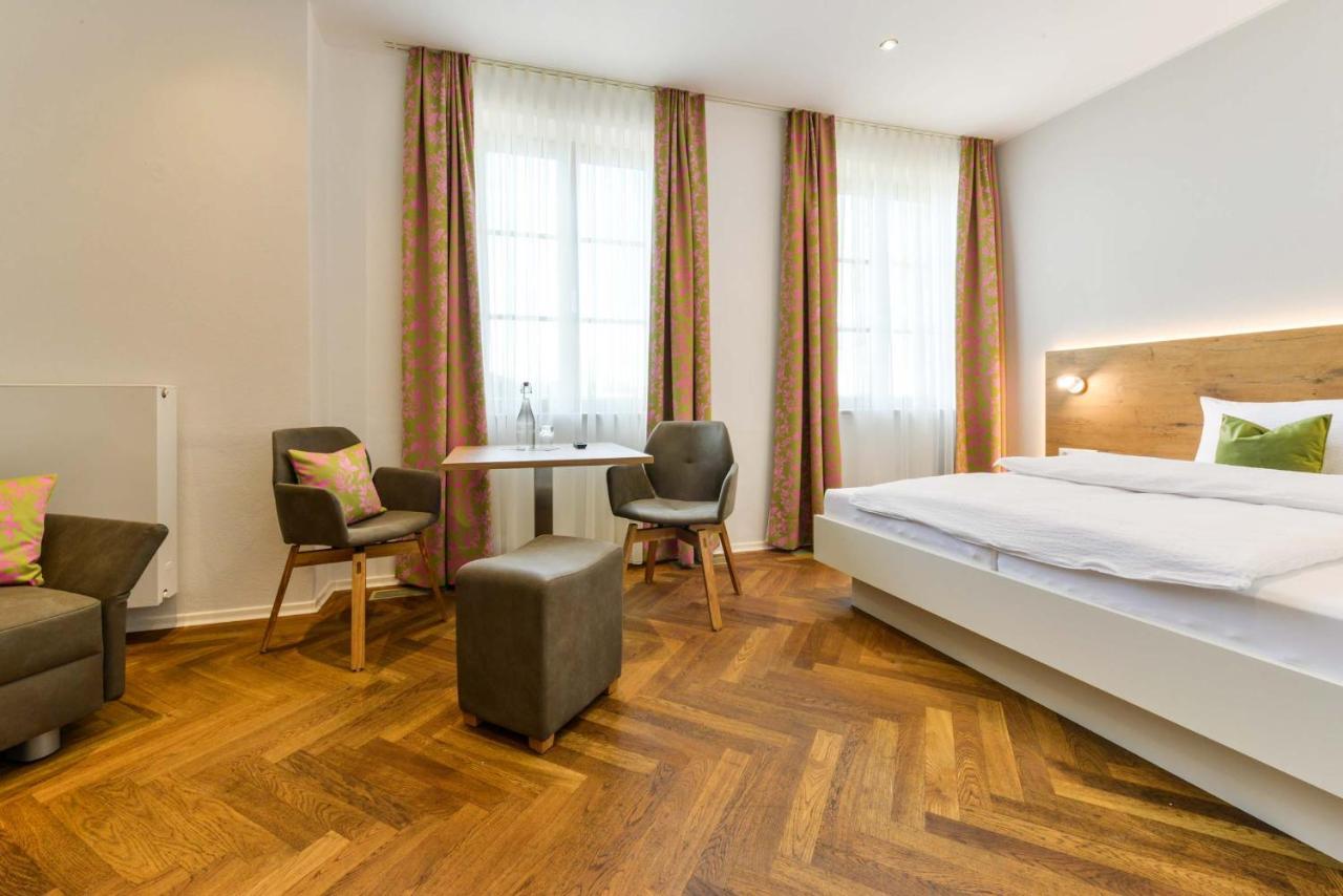 Bett'N Glueck - Uebernachtung & Fruehstueck Bed & Breakfast Zusmarshausen Ngoại thất bức ảnh